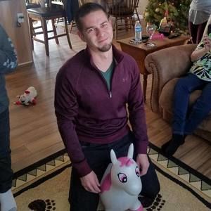 Meet your Posher, Aaron